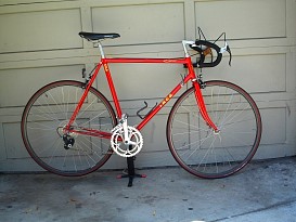 Trek660red.jpg